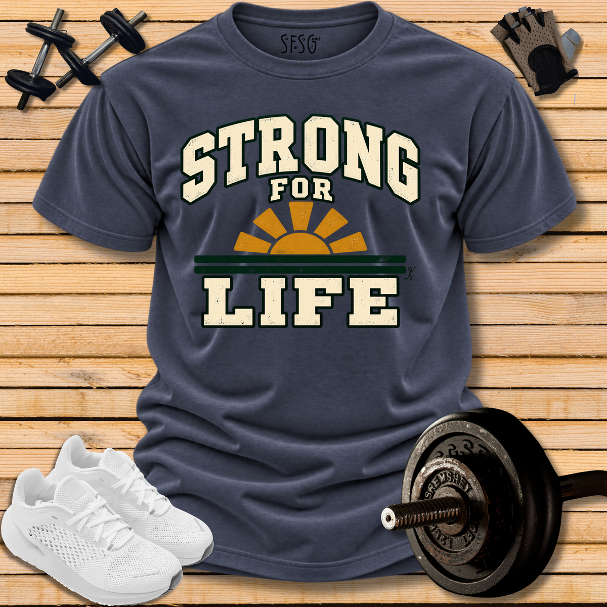 "Strong 4 Life" T-Shirt Retro Sunrise Fitness Tee