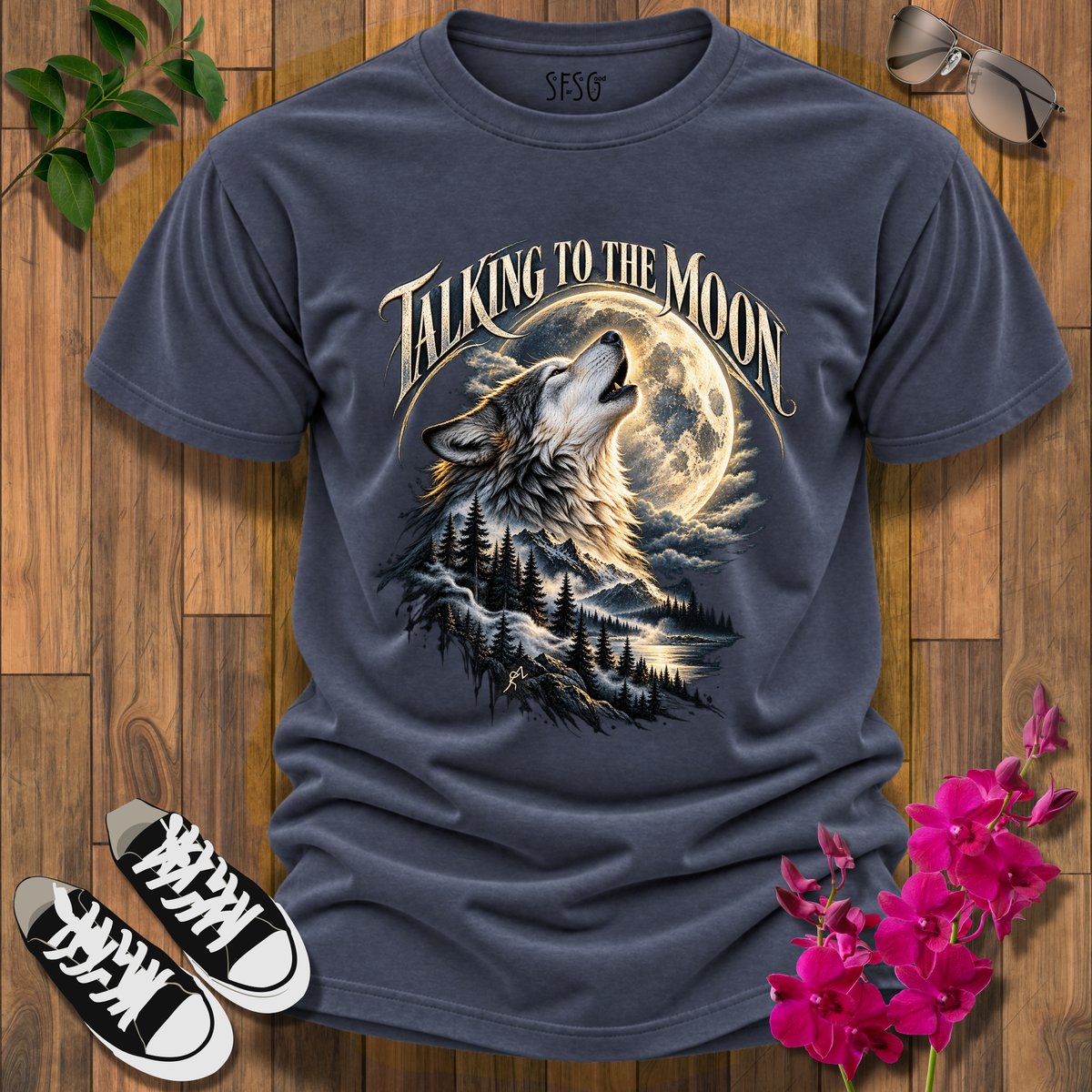 'Talking to the Moon' Wolf Graphic T-Shirt
