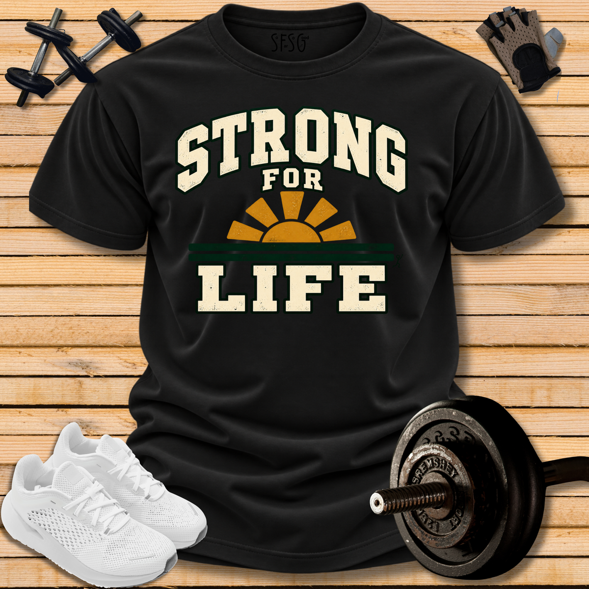 "Strong 4 Life" T-Shirt Retro Sunrise Fitness Tee