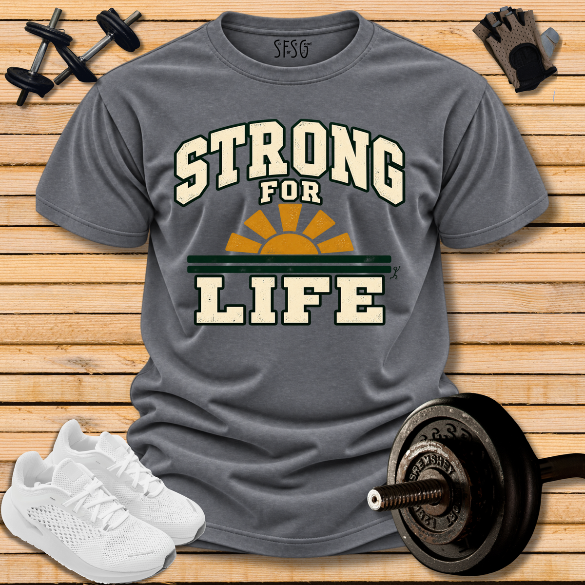 "Strong 4 Life" T-Shirt Retro Sunrise Fitness Tee