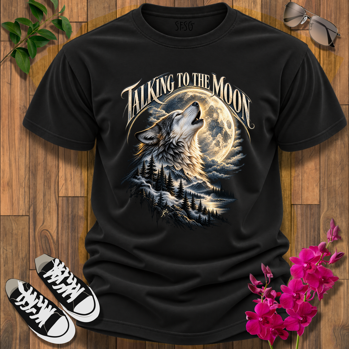 'Talking to the Moon' Wolf Graphic T-Shirt
